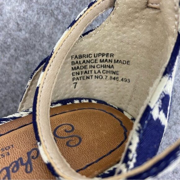 Seychelles Thyme Navy Print Ankle Strap Wedges Women’s Size 7 - Picture 6 of 11